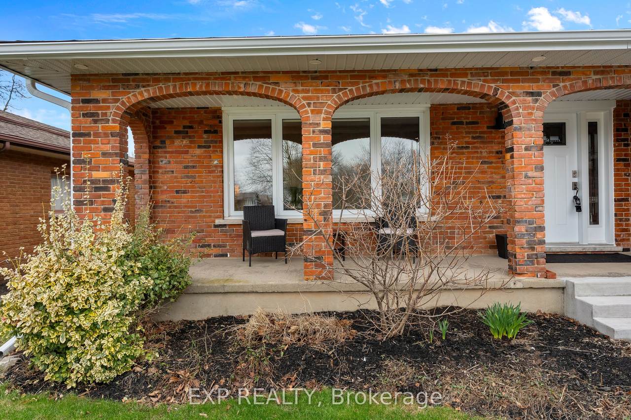 https://bt-photos.global.ssl.fastly.net/toronto/1280_boomver_1_X12952438-1.jpg