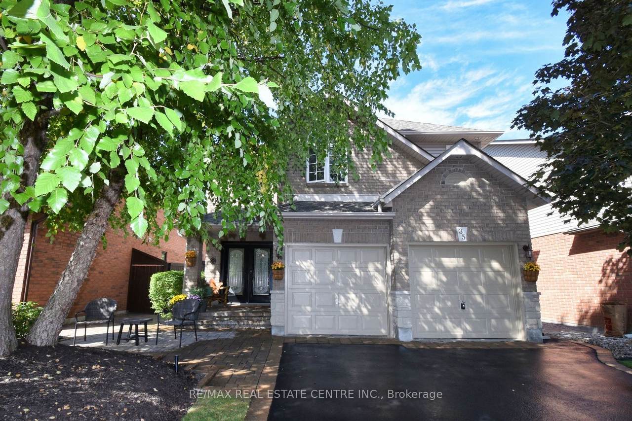 35 Eringate Drive - Photo 1