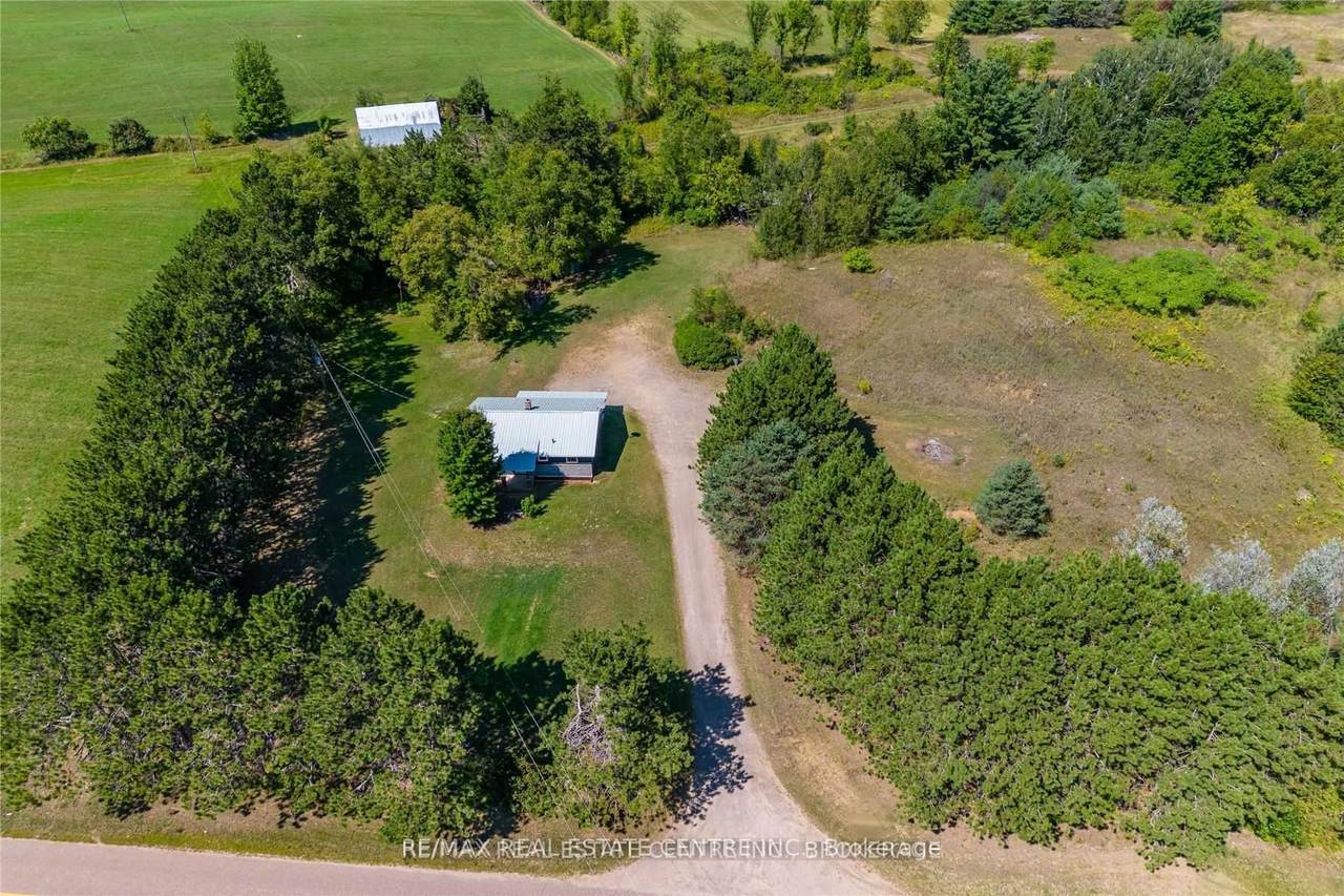 814 Sand Road - Photo 1