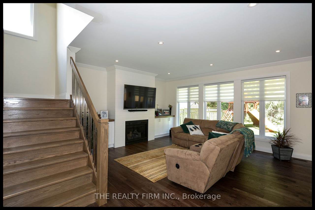 https://bt-photos.global.ssl.fastly.net/toronto/1280_boomver_1_X12953830-1.jpg