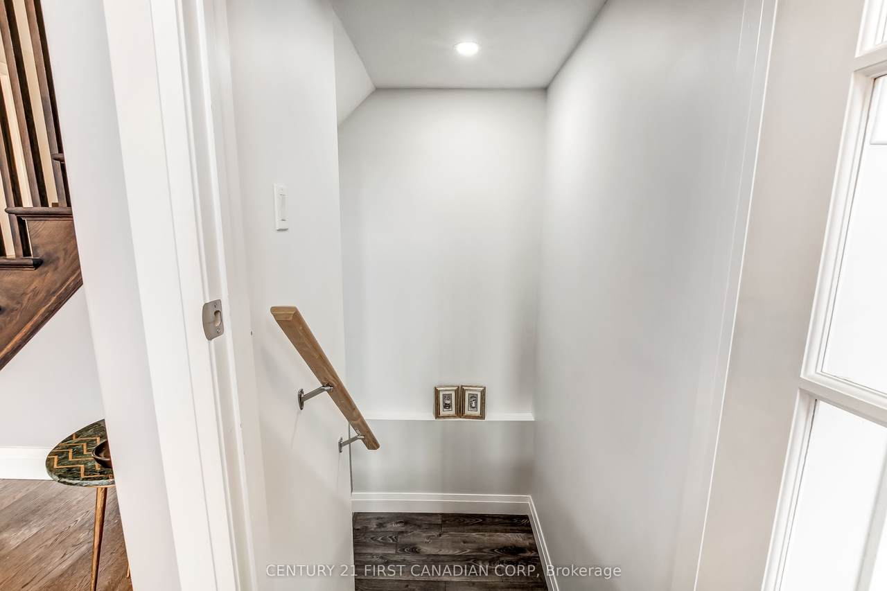 753 Superior Drive - Photo 1
