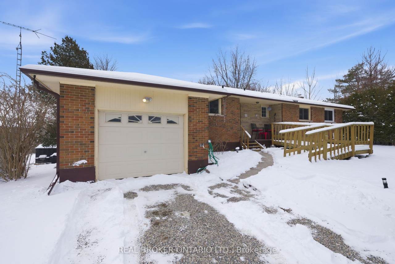 1157 Lakeshore Road - Photo 1