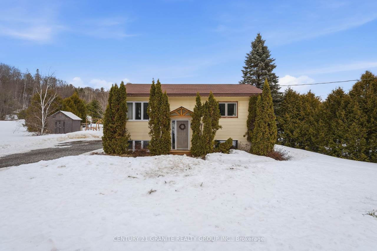 28 Pine Ridge Road - Photo 1