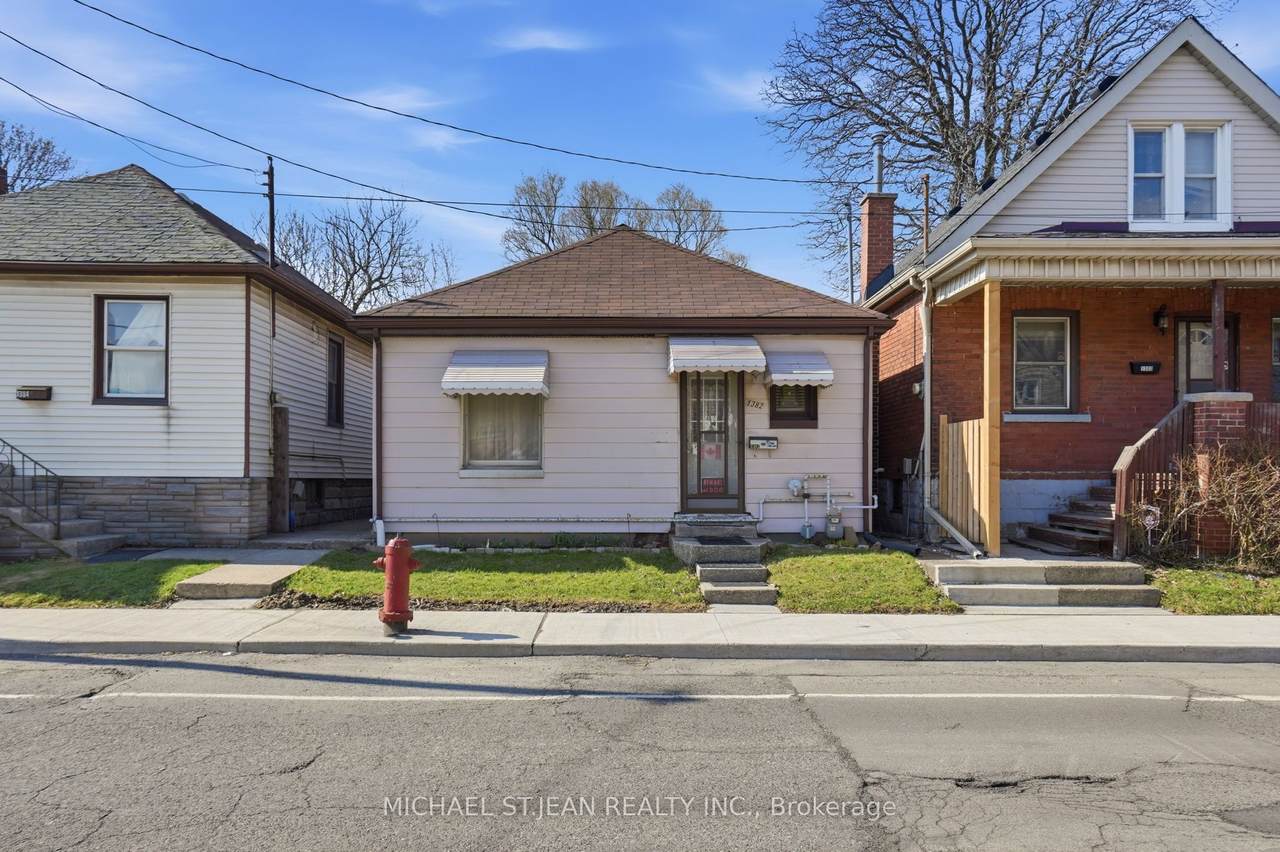 1382 Cannon Street - Photo 1