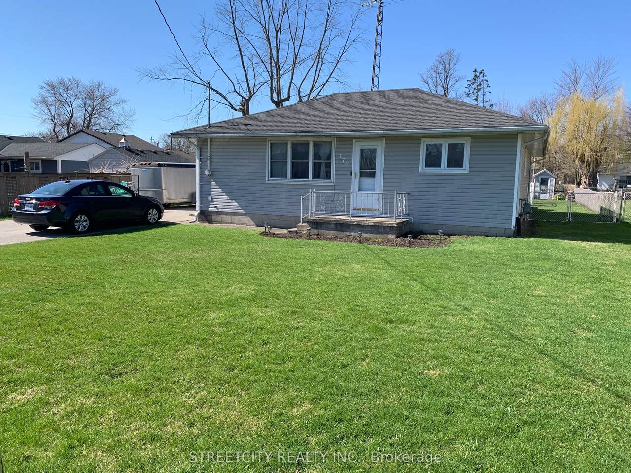 176 King Street - Photo 1