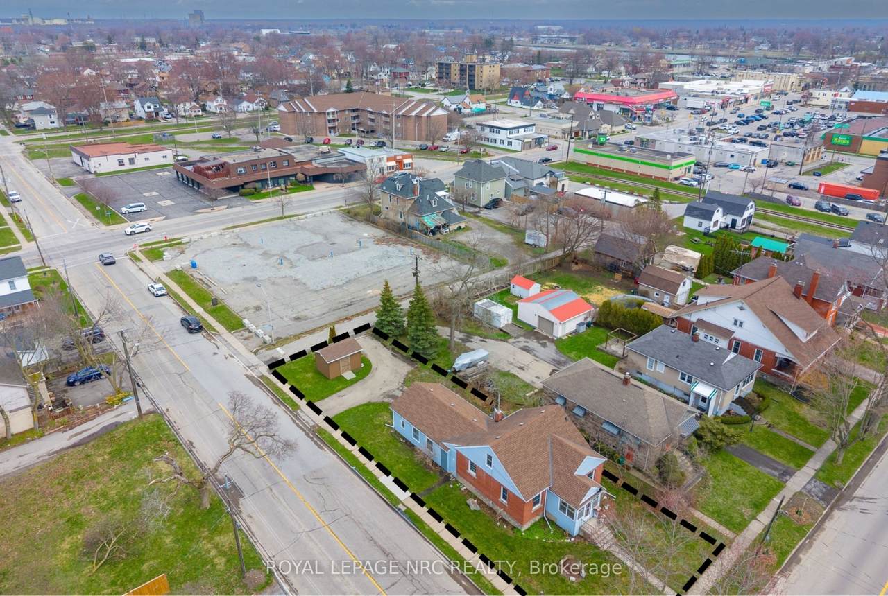 197 Charlotte Street - Photo 1
