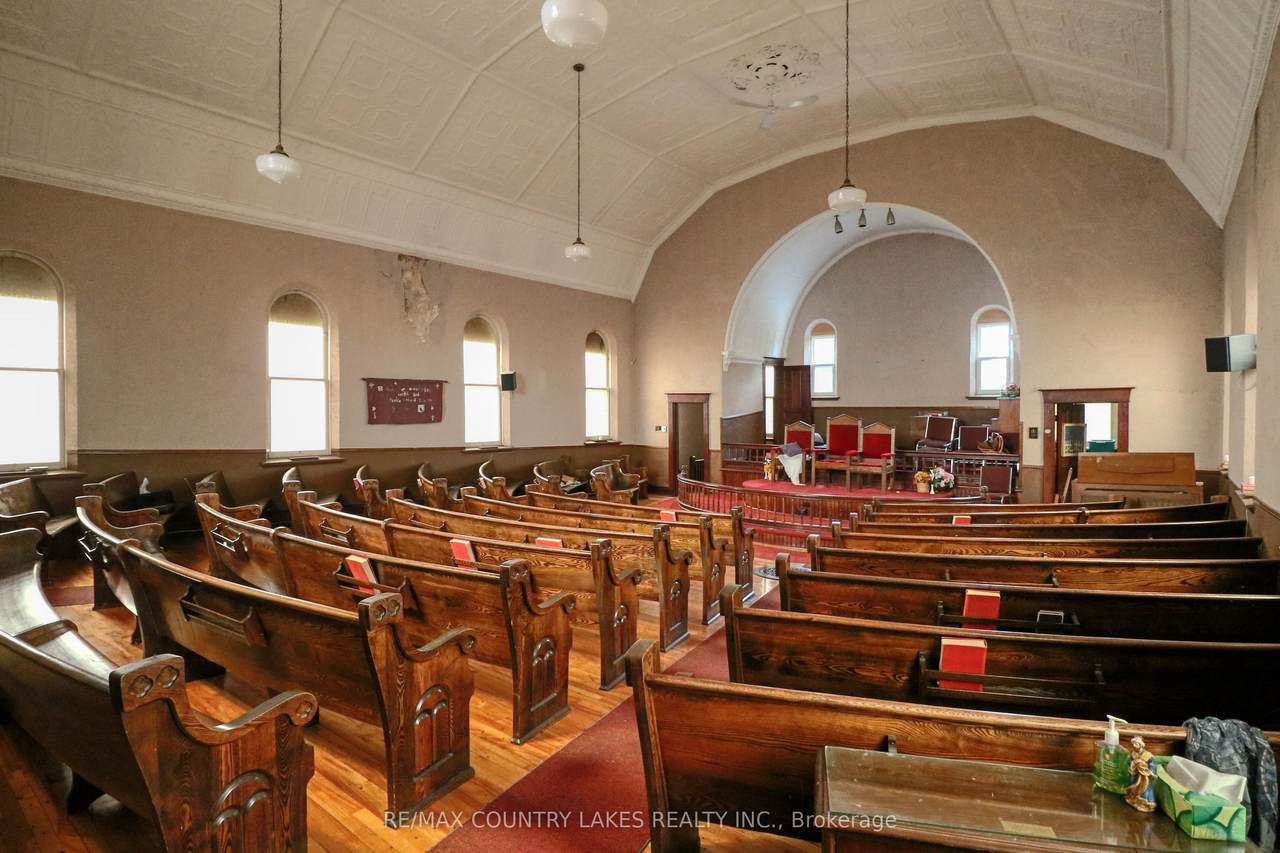 https://bt-photos.global.ssl.fastly.net/toronto/1280_boomver_1_X13007360-1.jpg
