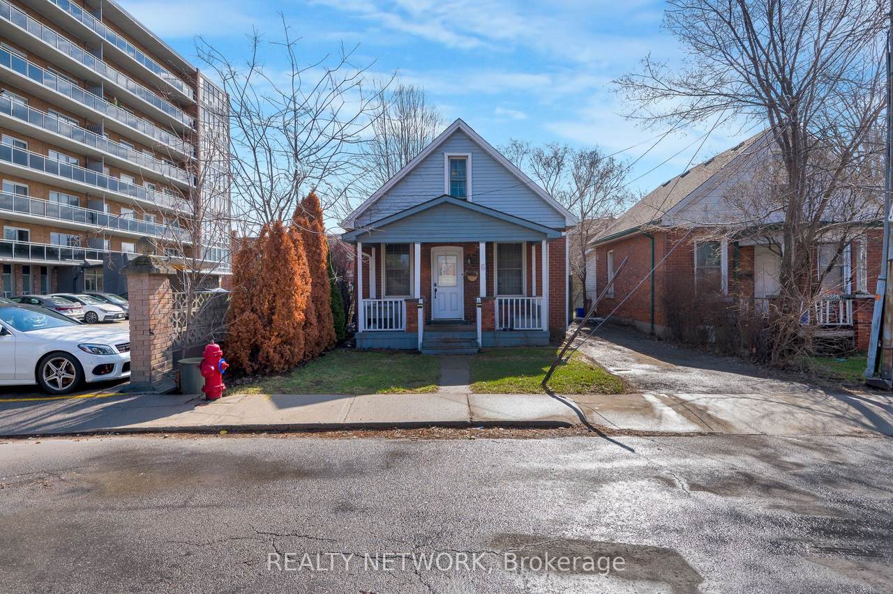 6 Ben Lomond Place - Photo 1