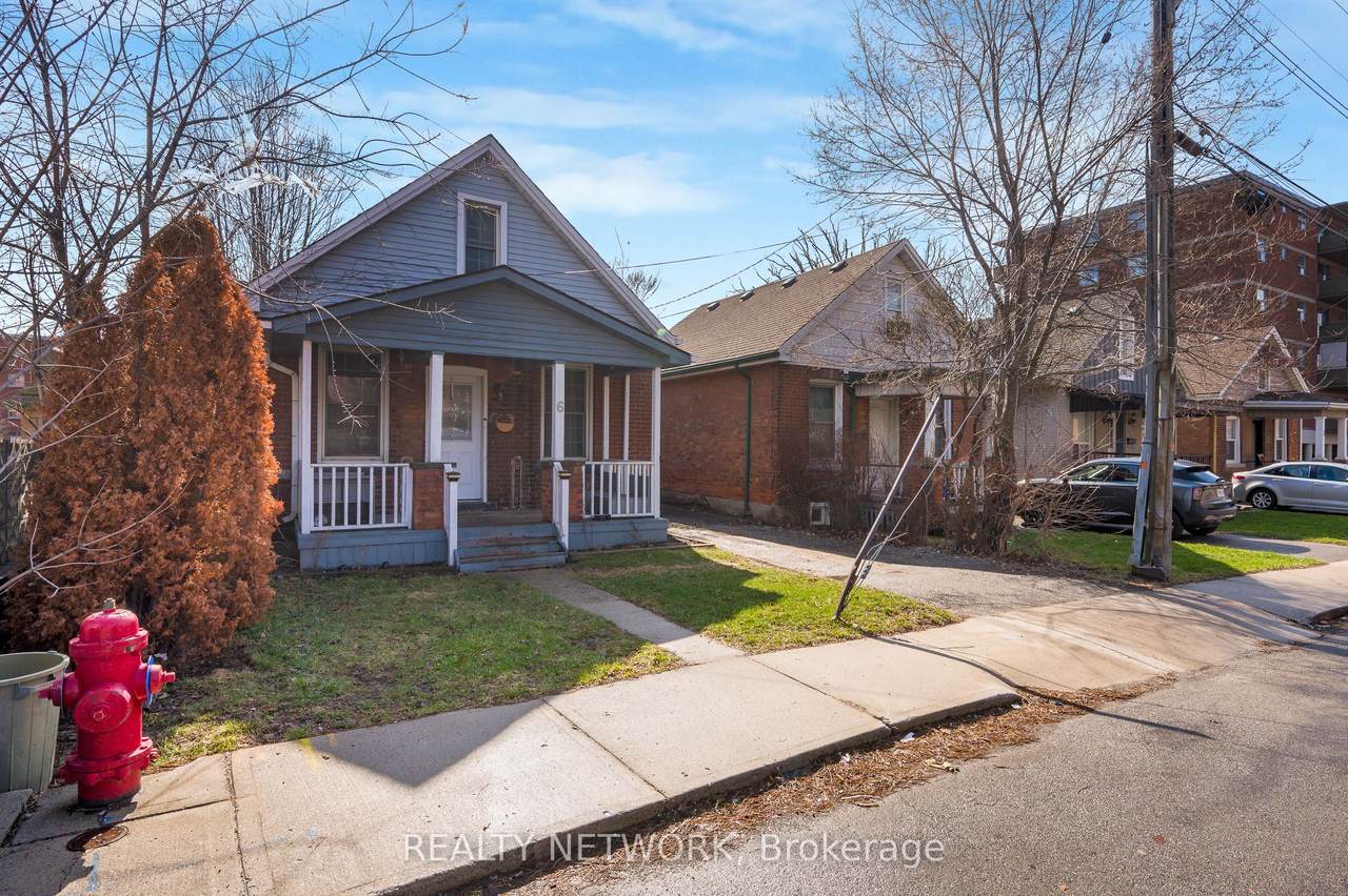 https://bt-photos.global.ssl.fastly.net/toronto/1280_boomver_1_X13008730-1.jpg
