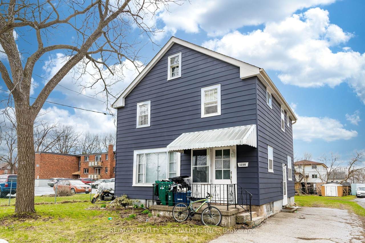 1230 Duke Street - Photo 1