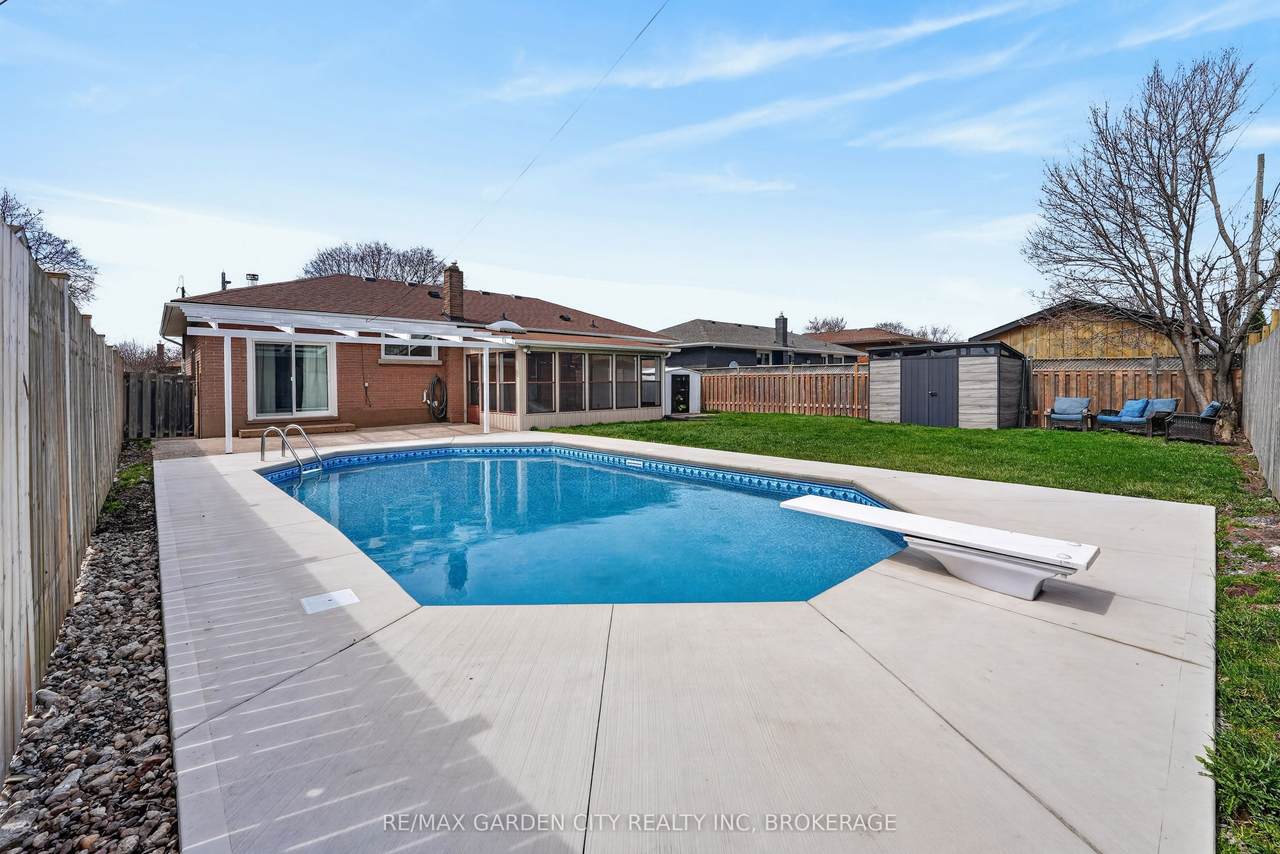 77 Balmoral Avenue - Photo 1