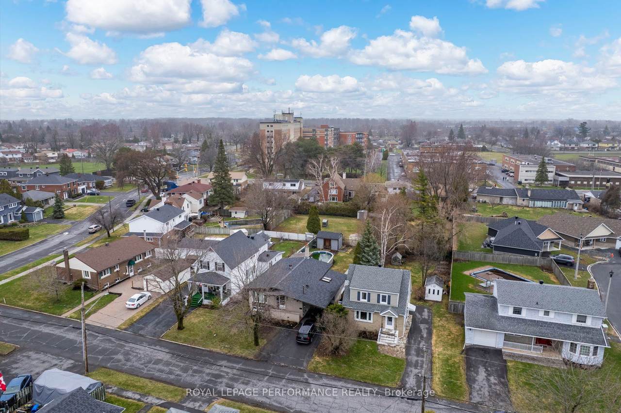 320 Baldwin Avenue - Photo 1