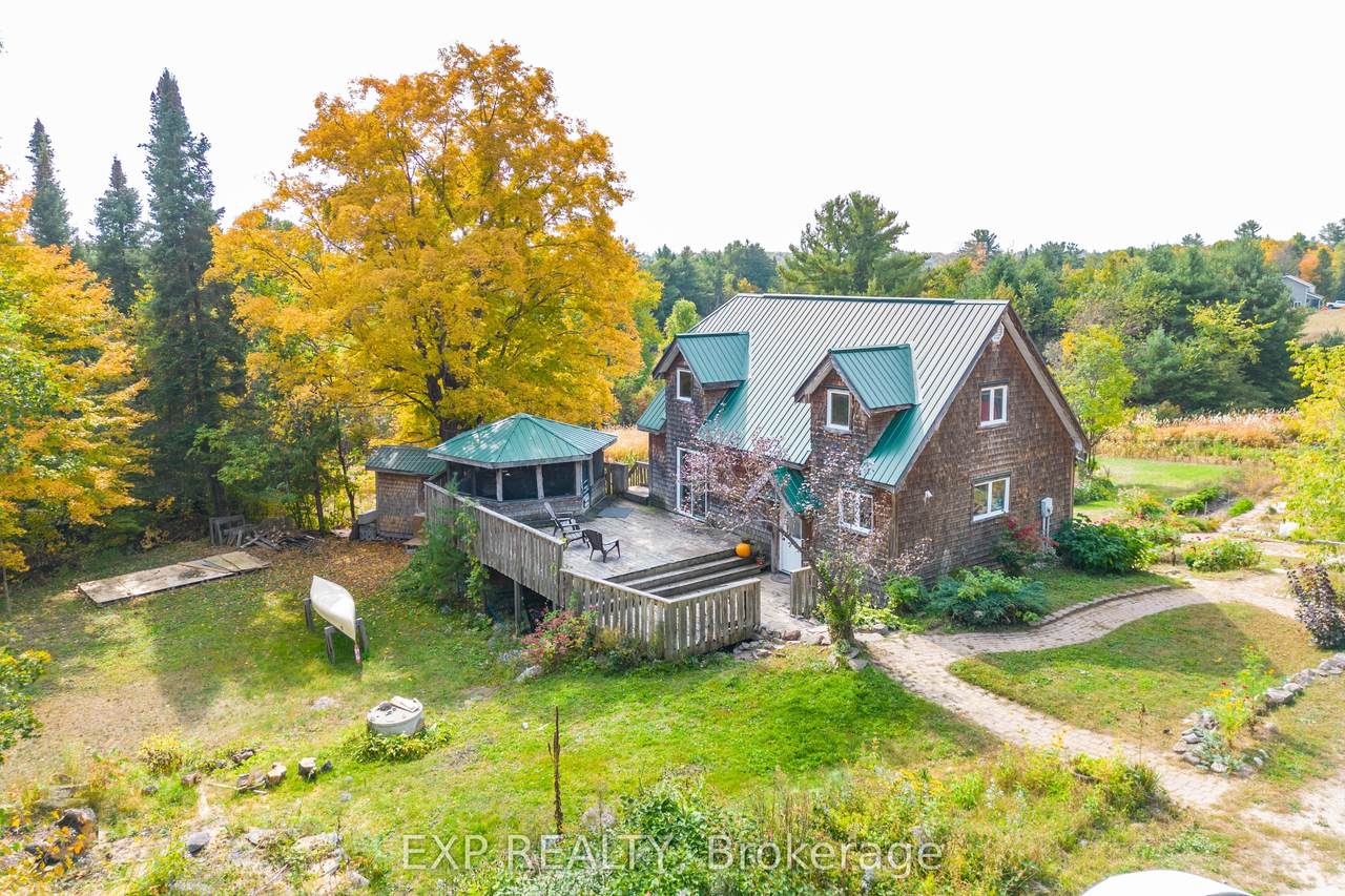 1197 Lower Spruce Hedge Road - Photo 1