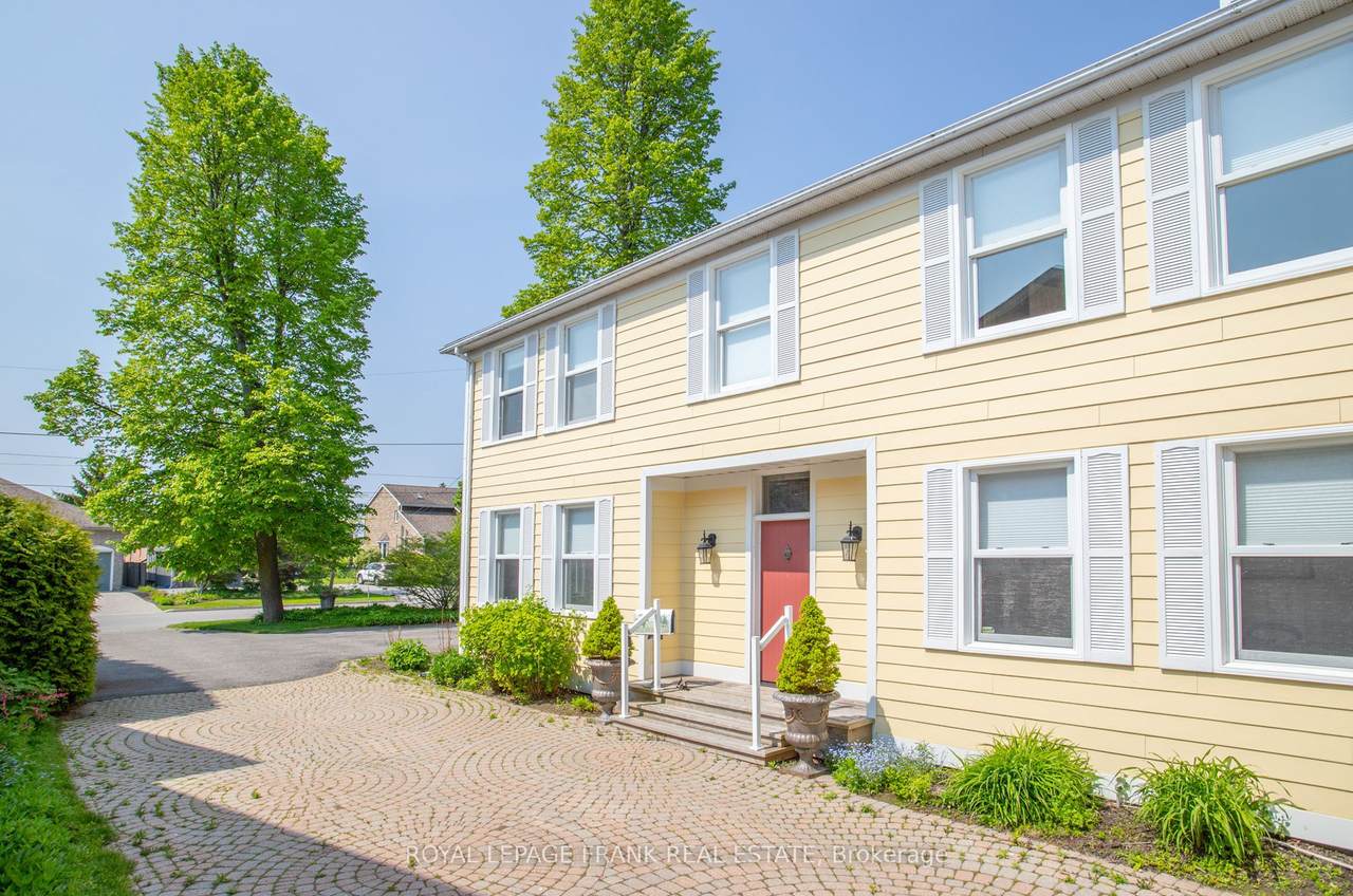 40 Tremaine Terrace - Photo 1