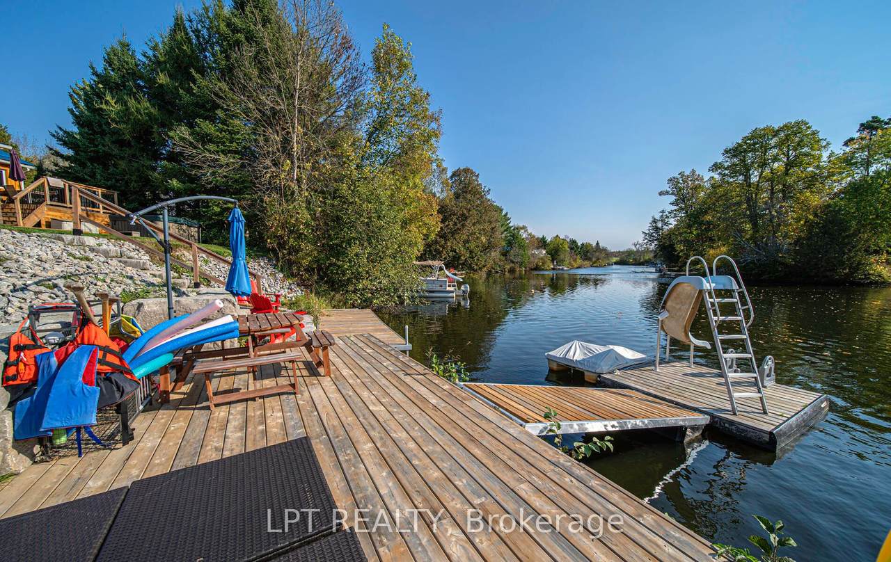 https://bt-photos.global.ssl.fastly.net/toronto/1280_boomver_1_X13079130-1.jpg