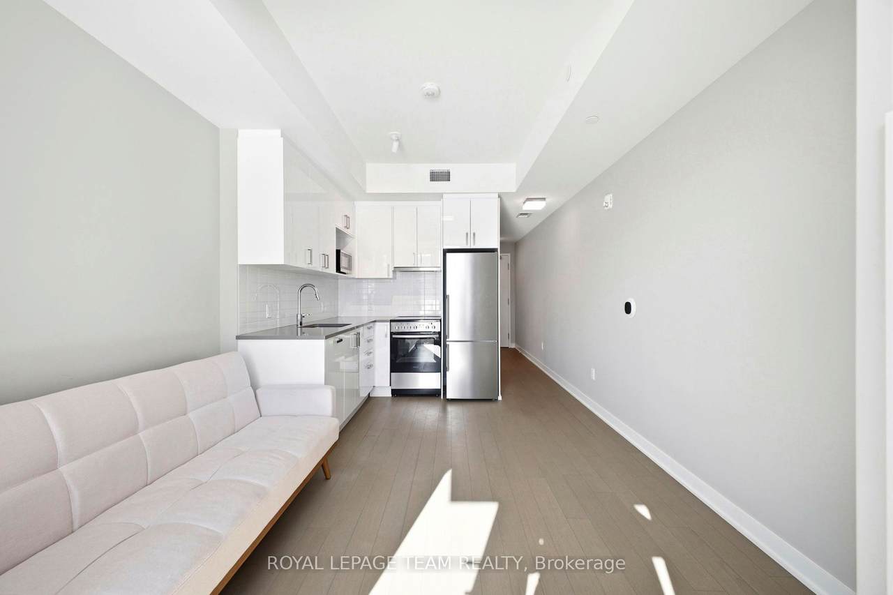 https://bt-photos.global.ssl.fastly.net/toronto/1280_boomver_1_X13079424-1.jpg