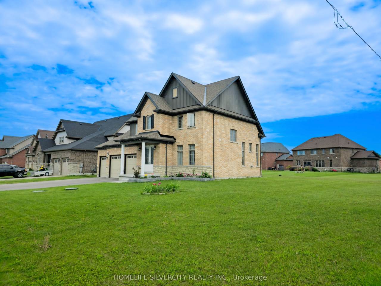 https://bt-photos.global.ssl.fastly.net/toronto/1280_boomver_1_X13084266-1.jpg