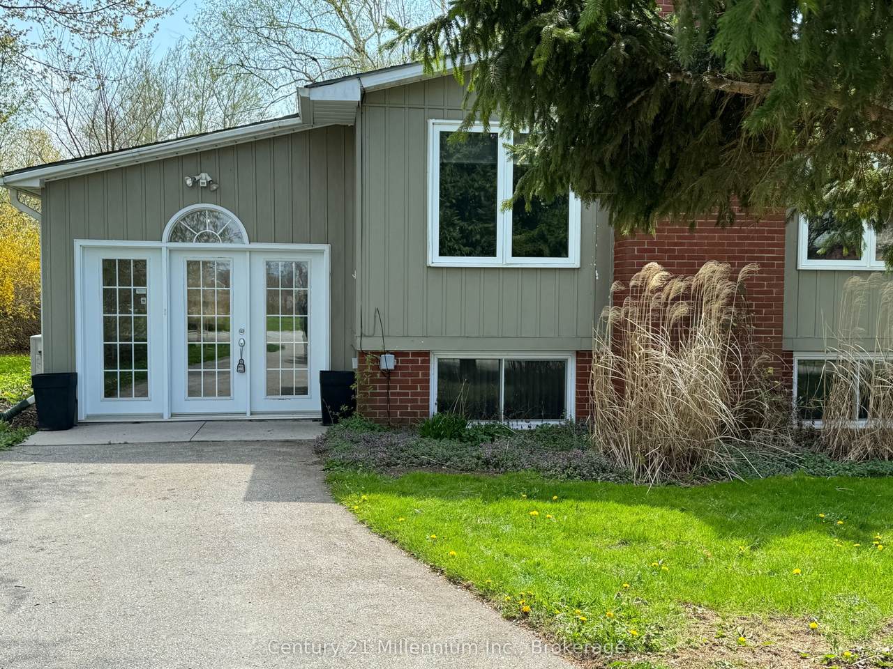 72234 Lakeshore Drive - Photo 1