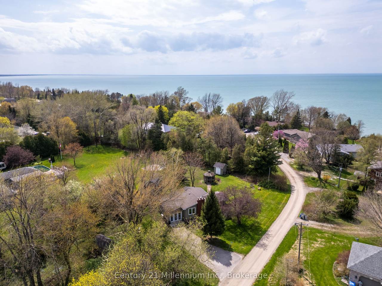 https://bt-photos.global.ssl.fastly.net/toronto/1280_boomver_1_X13085686-1.jpg