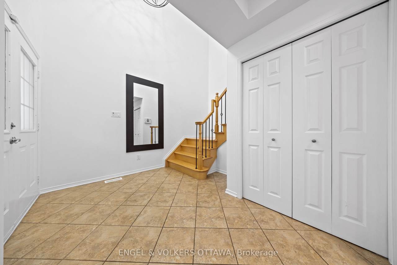 https://bt-photos.global.ssl.fastly.net/toronto/1280_boomver_1_X13085808-1.jpg
