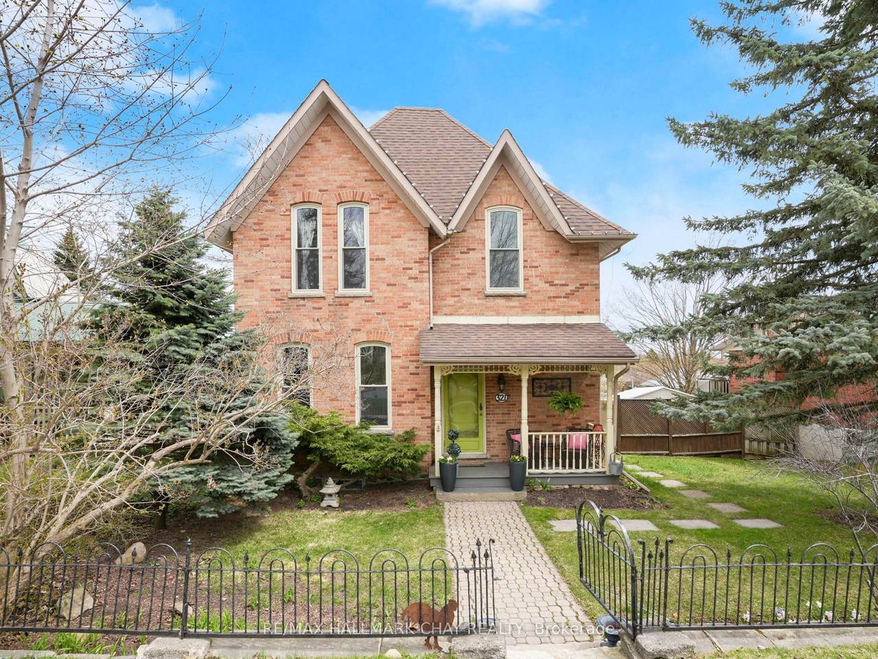 321 Owen Sound Street - Photo 1