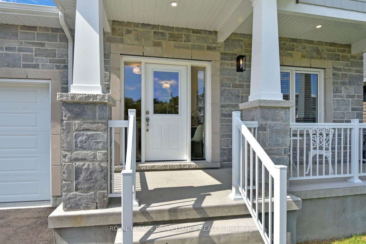 https://bt-photos.global.ssl.fastly.net/toronto/1280_boomver_1_X13086988-1.jpg