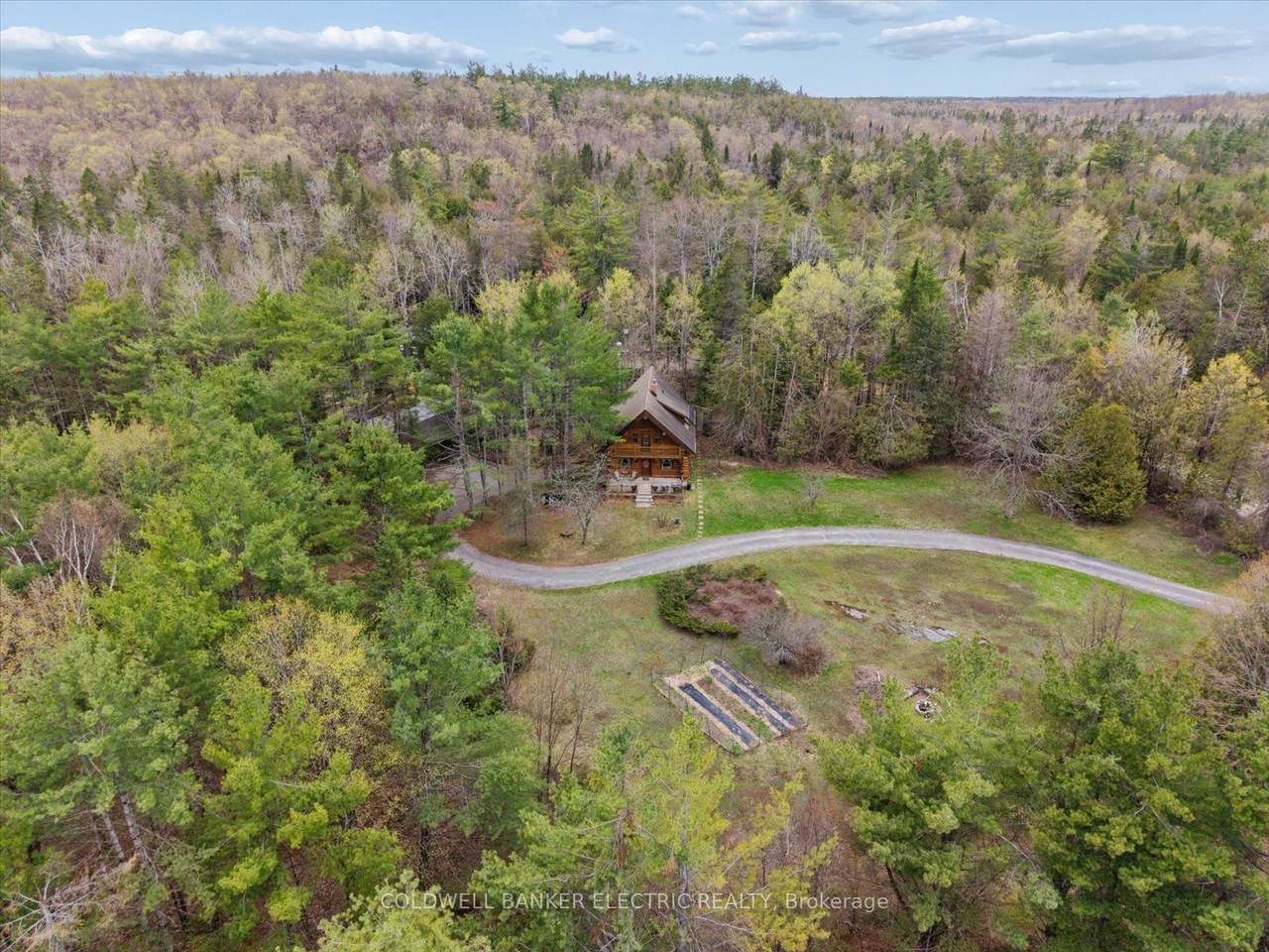 197 Hillside Drive - Photo 1
