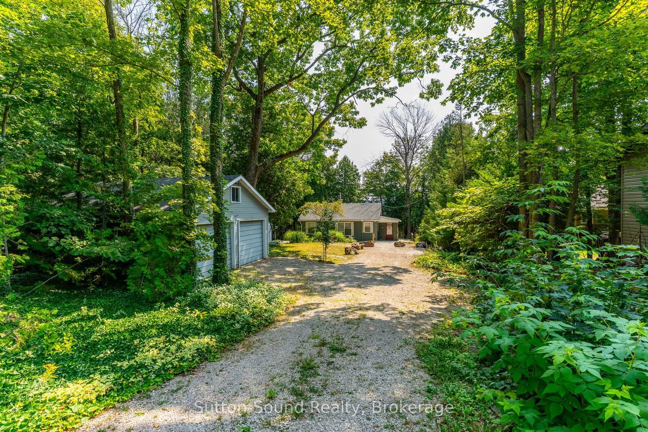 606 Mallory Beach Road - Photo 1