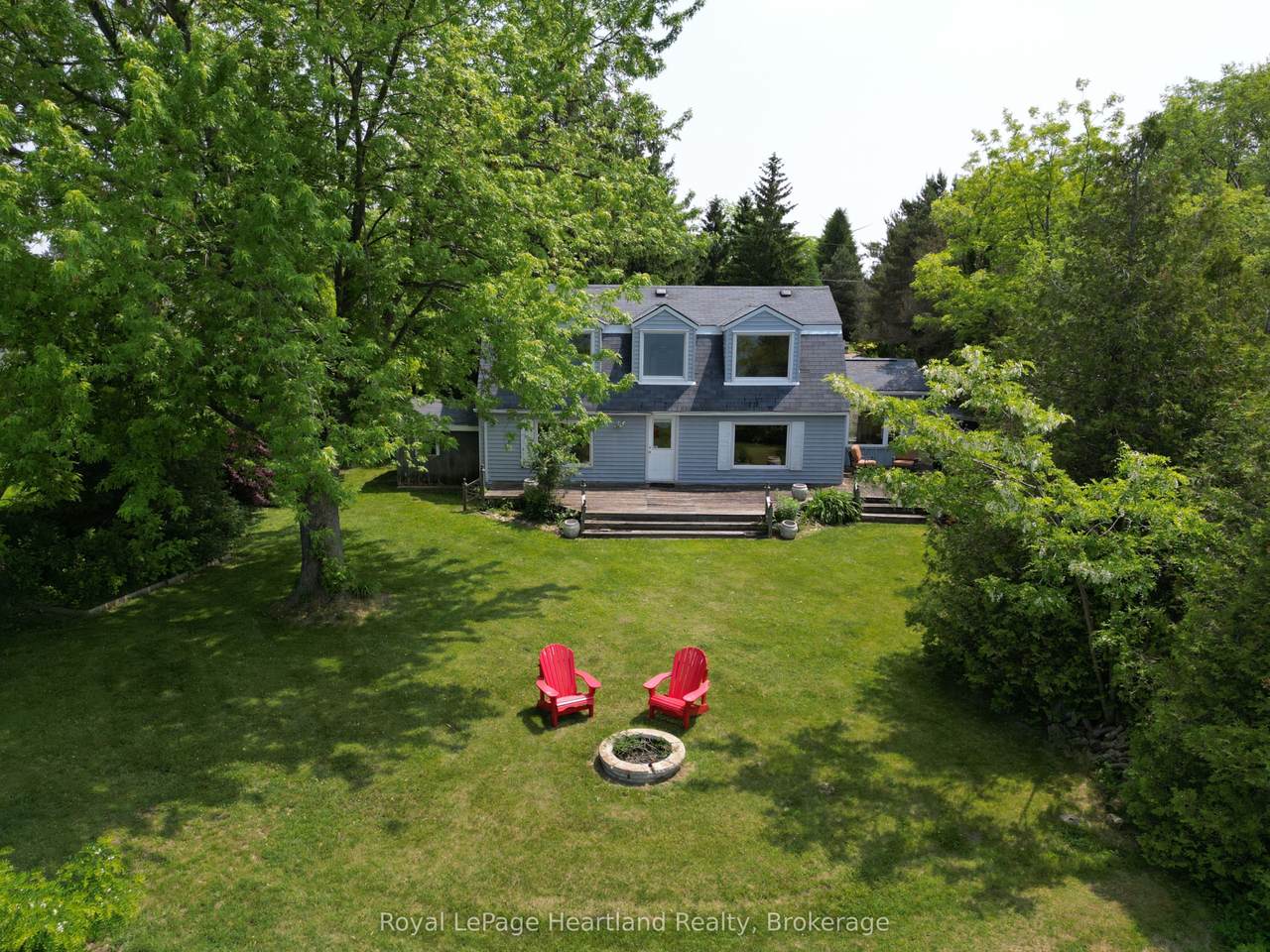 https://bt-photos.global.ssl.fastly.net/toronto/1280_boomver_1_X13090258-1.jpg