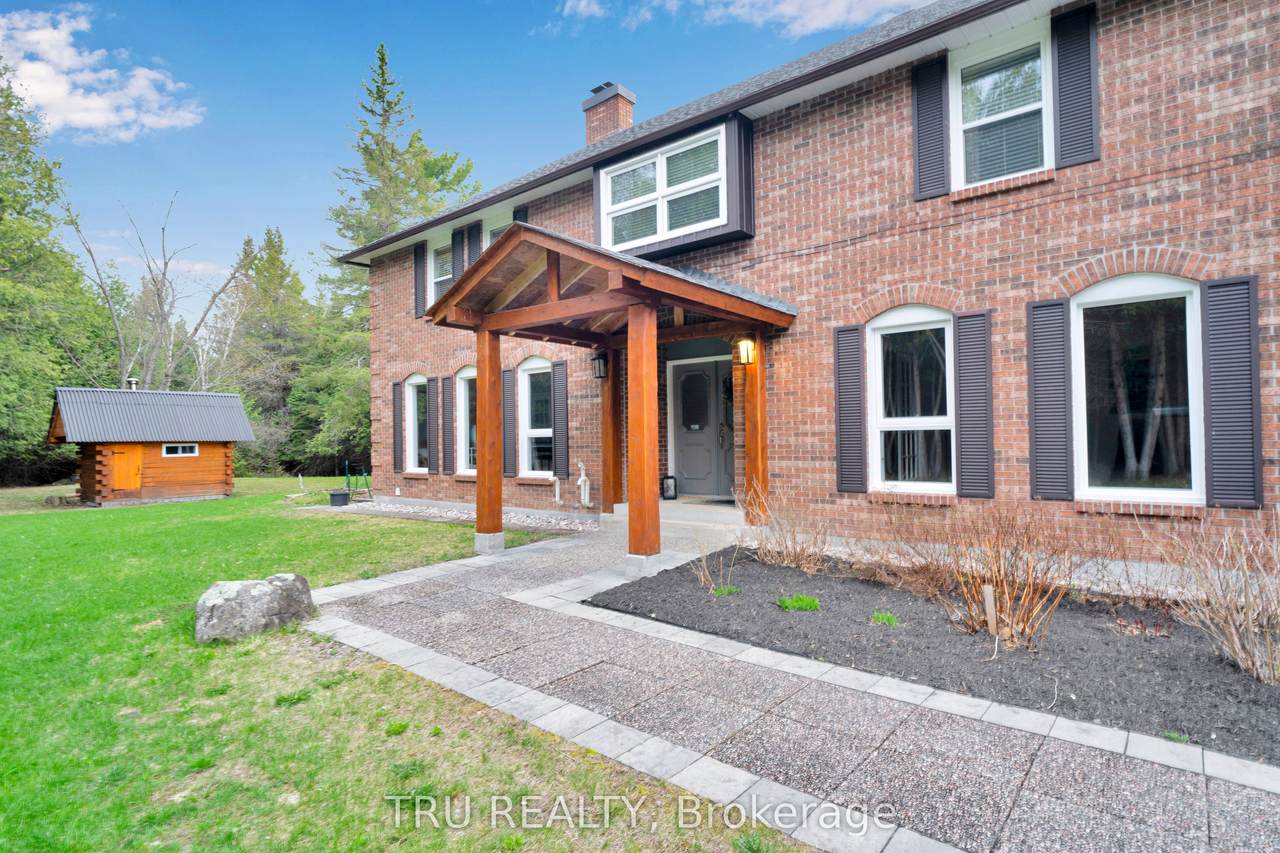 https://bt-photos.global.ssl.fastly.net/toronto/1280_boomver_1_X13090712-1.jpg
