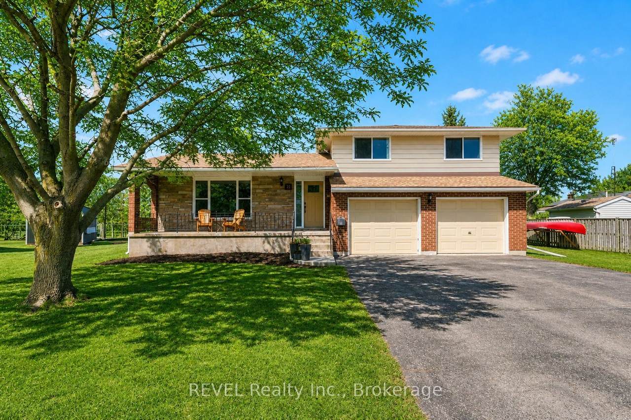 21 Lena Crescent - Photo 1