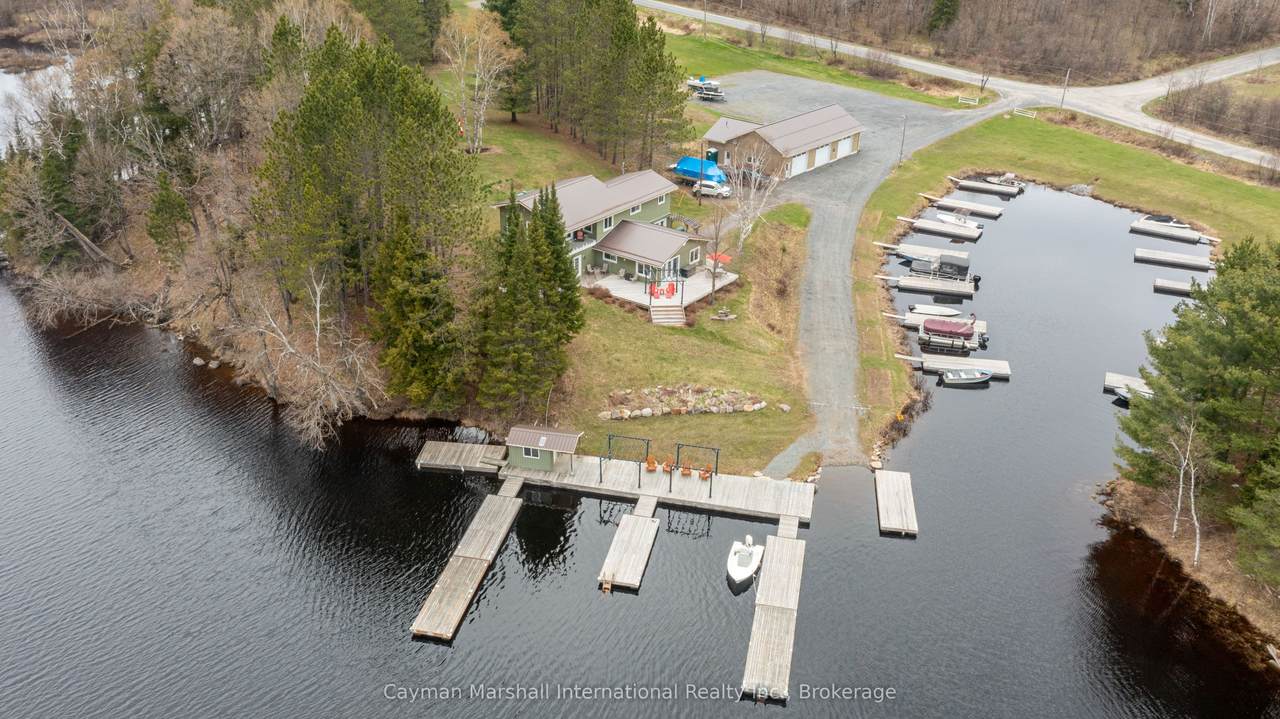 143 South Drive - Photo 1