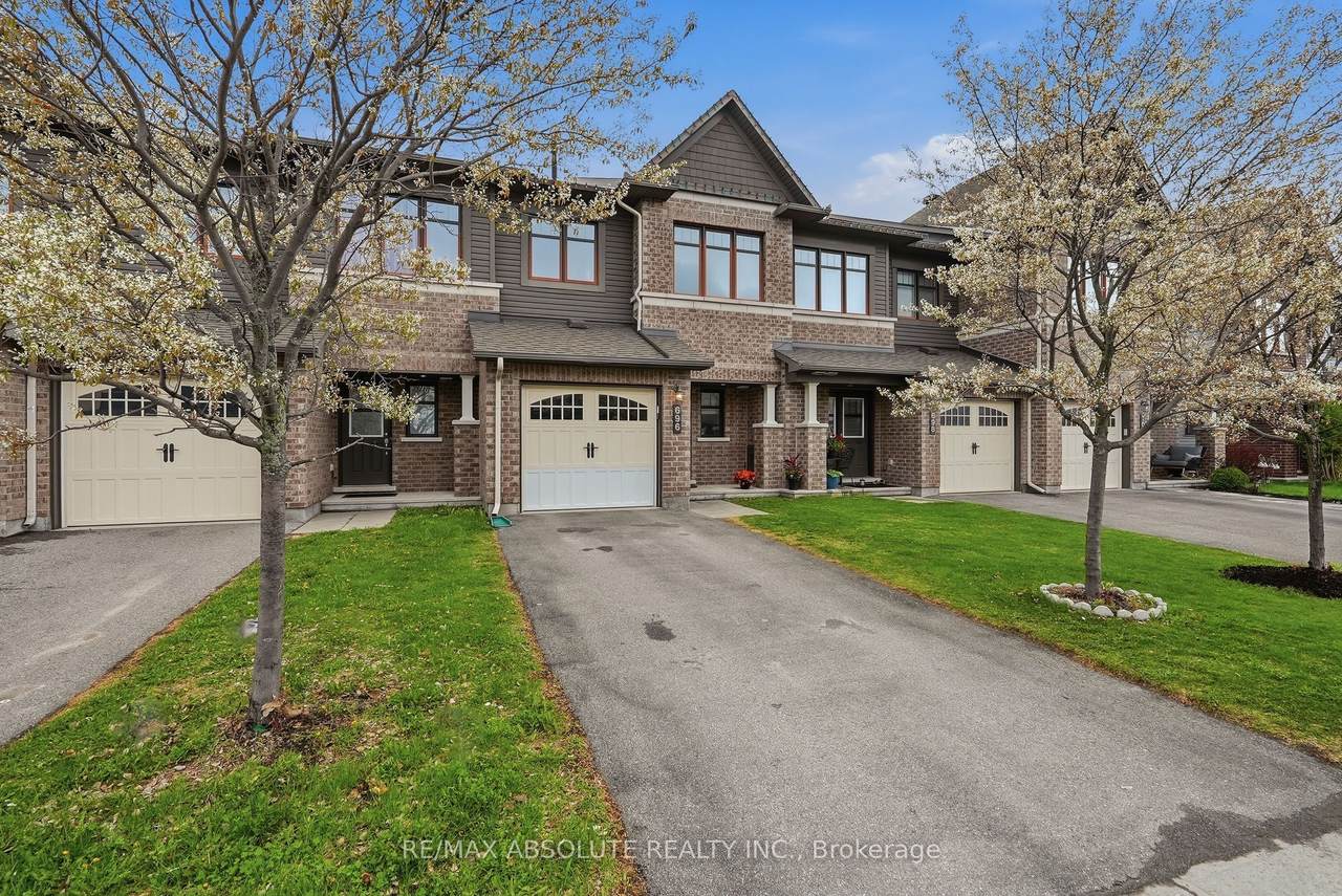 https://bt-photos.global.ssl.fastly.net/toronto/1280_boomver_1_X13131566-1.jpg