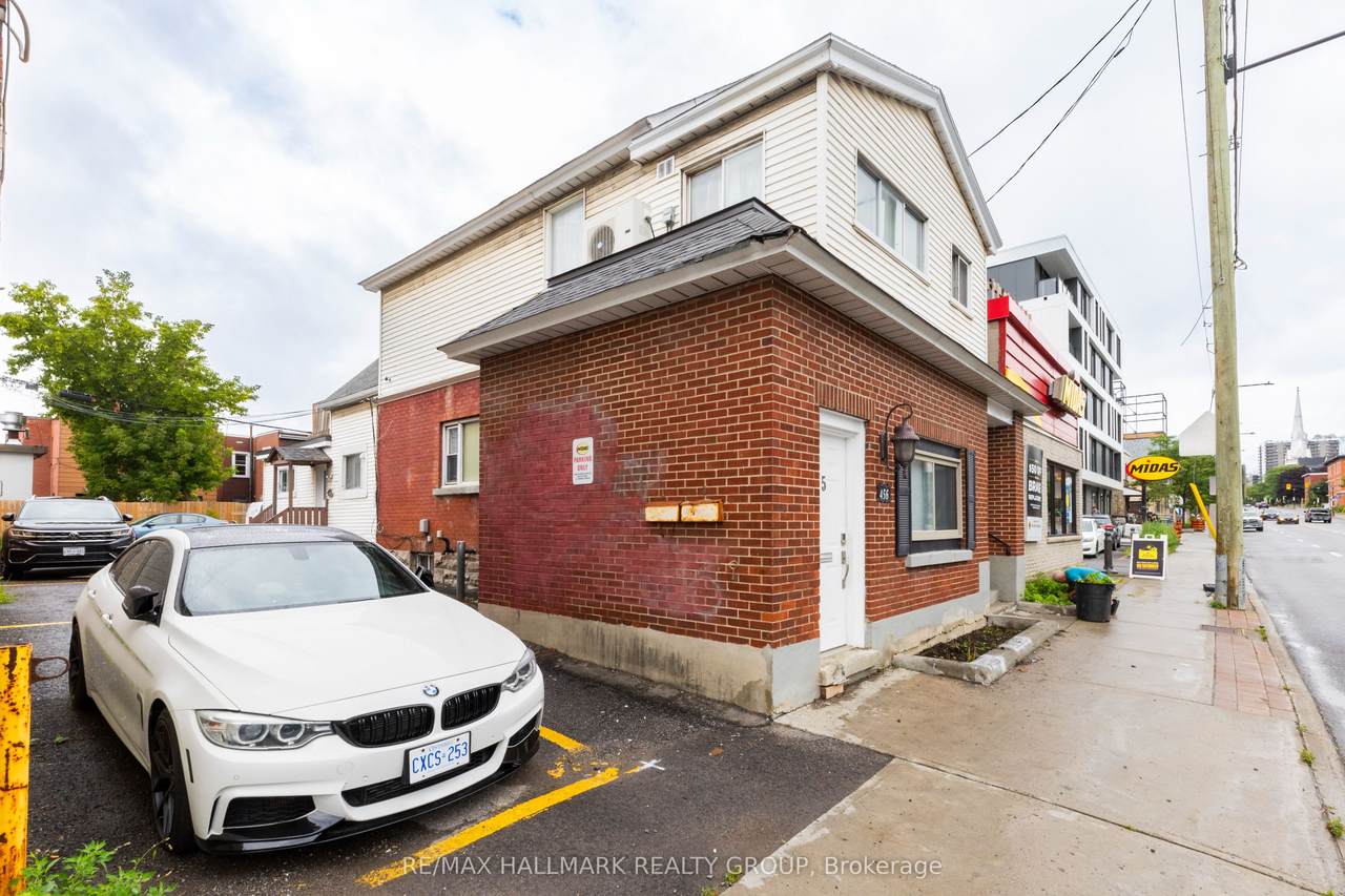 456 Bronson Avenue - Photo 1