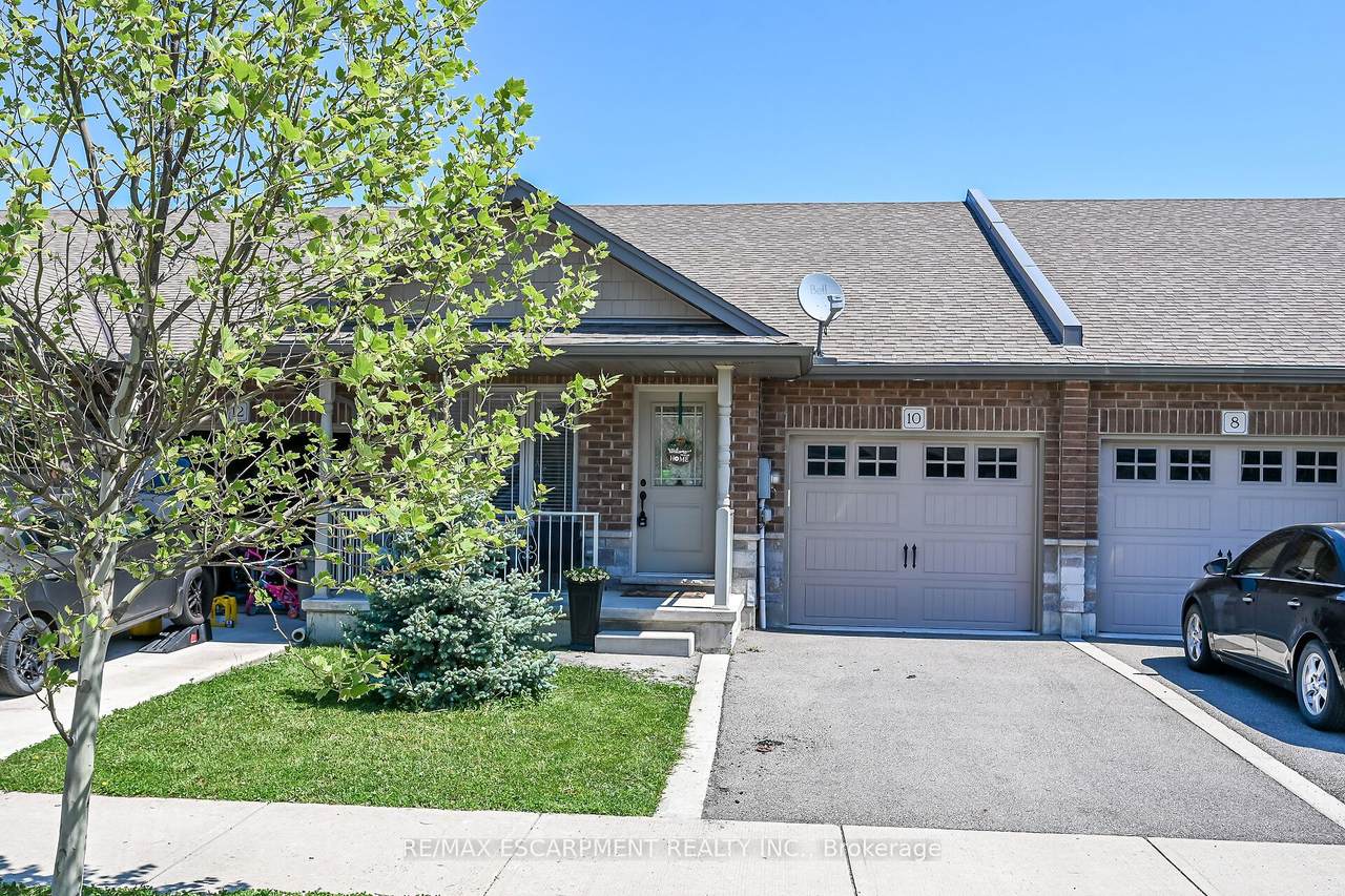 10 Emily Street - Photo 1