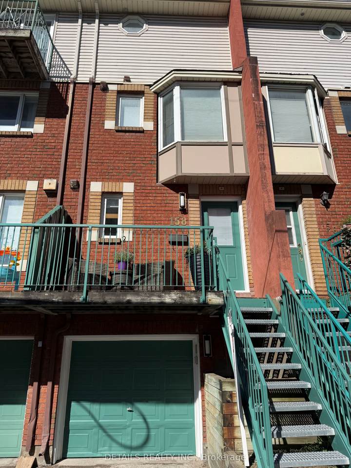 158 Forward Avenue - Photo 1