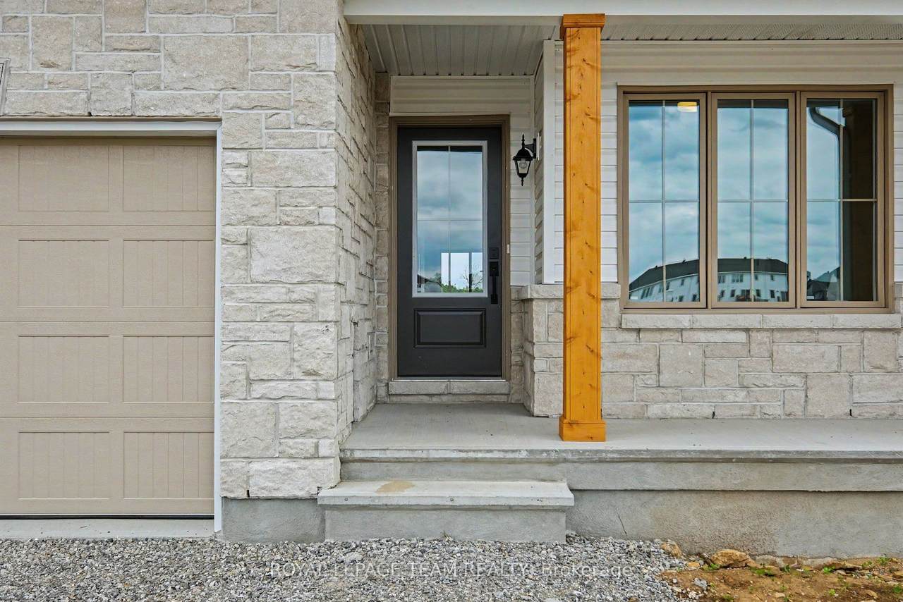 https://bt-photos.global.ssl.fastly.net/toronto/1280_boomver_1_X13446920-1.jpg