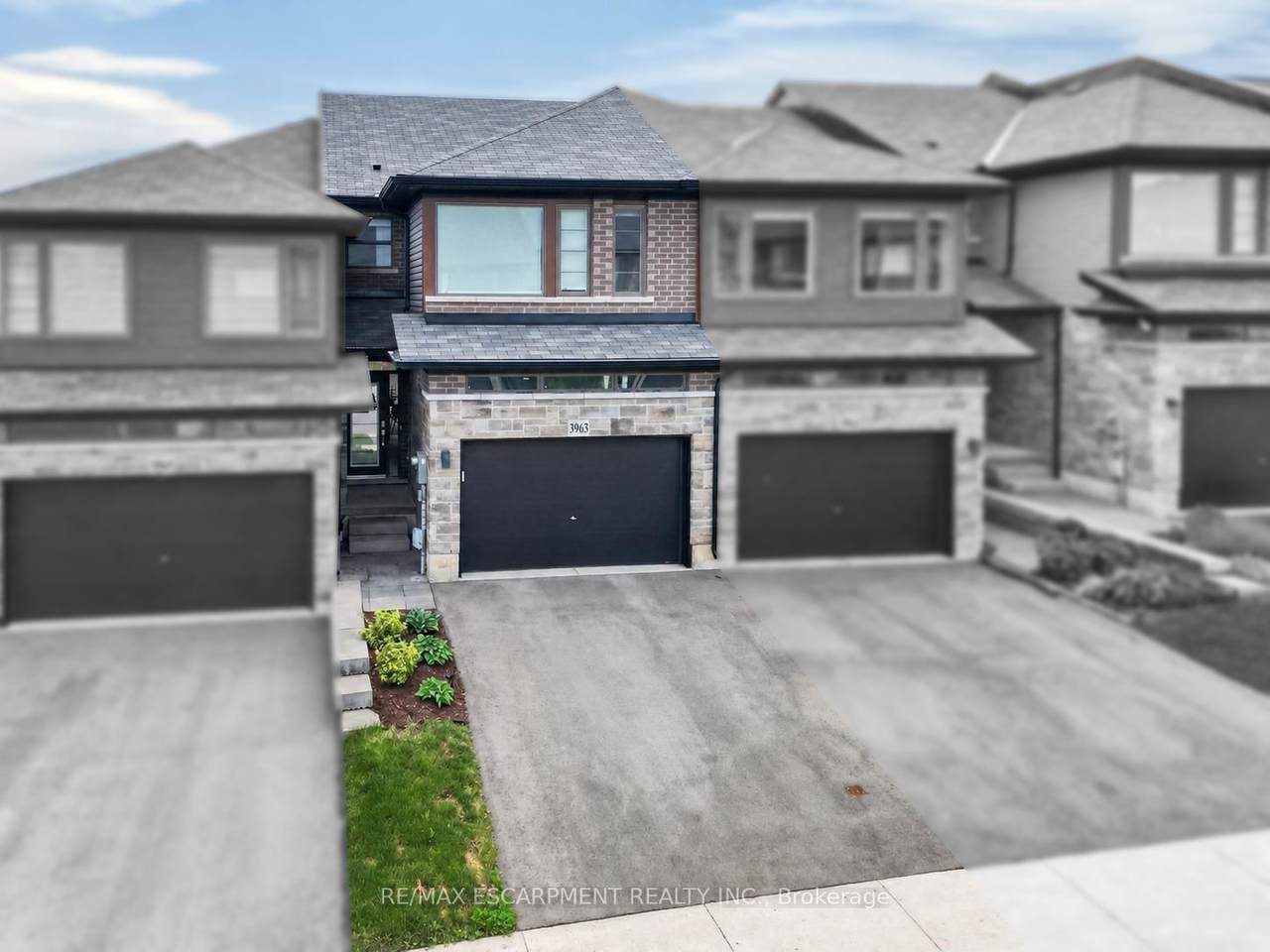 3963 Crown Street - Photo 1