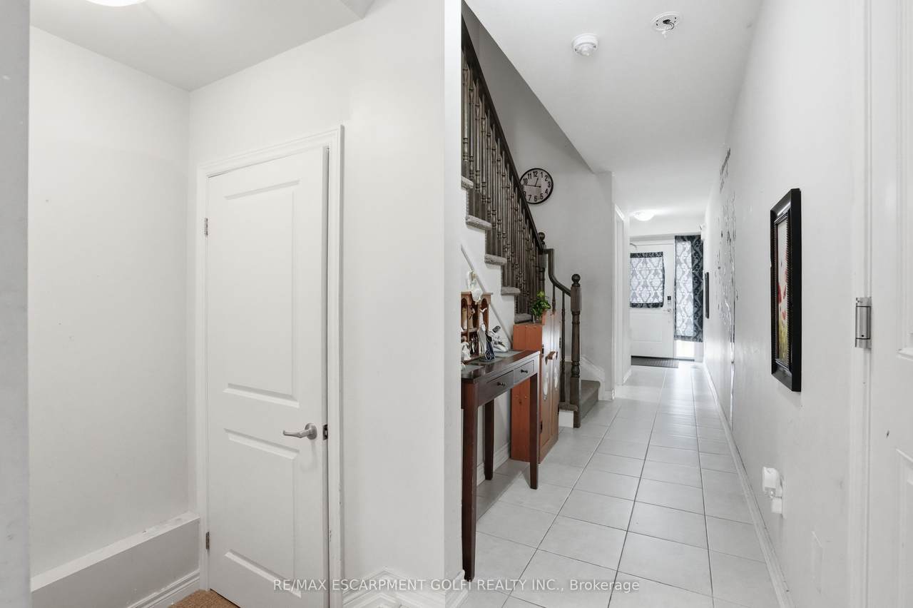 https://bt-photos.global.ssl.fastly.net/toronto/1280_boomver_1_X13453278-1.jpg