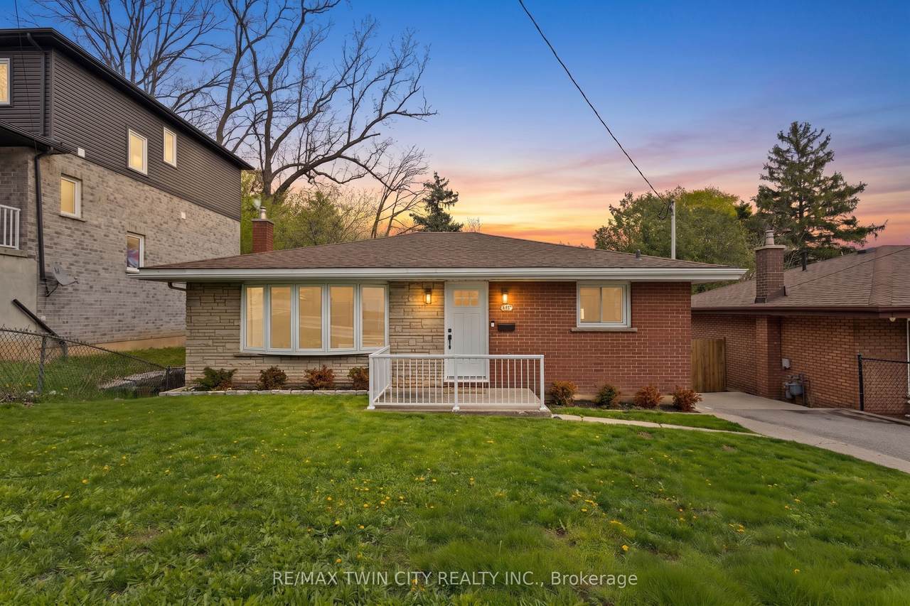 87 St Paul Avenue - Photo 1