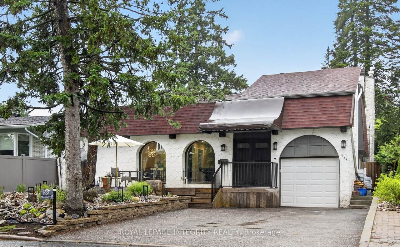 954 Watson Street - Photo 1