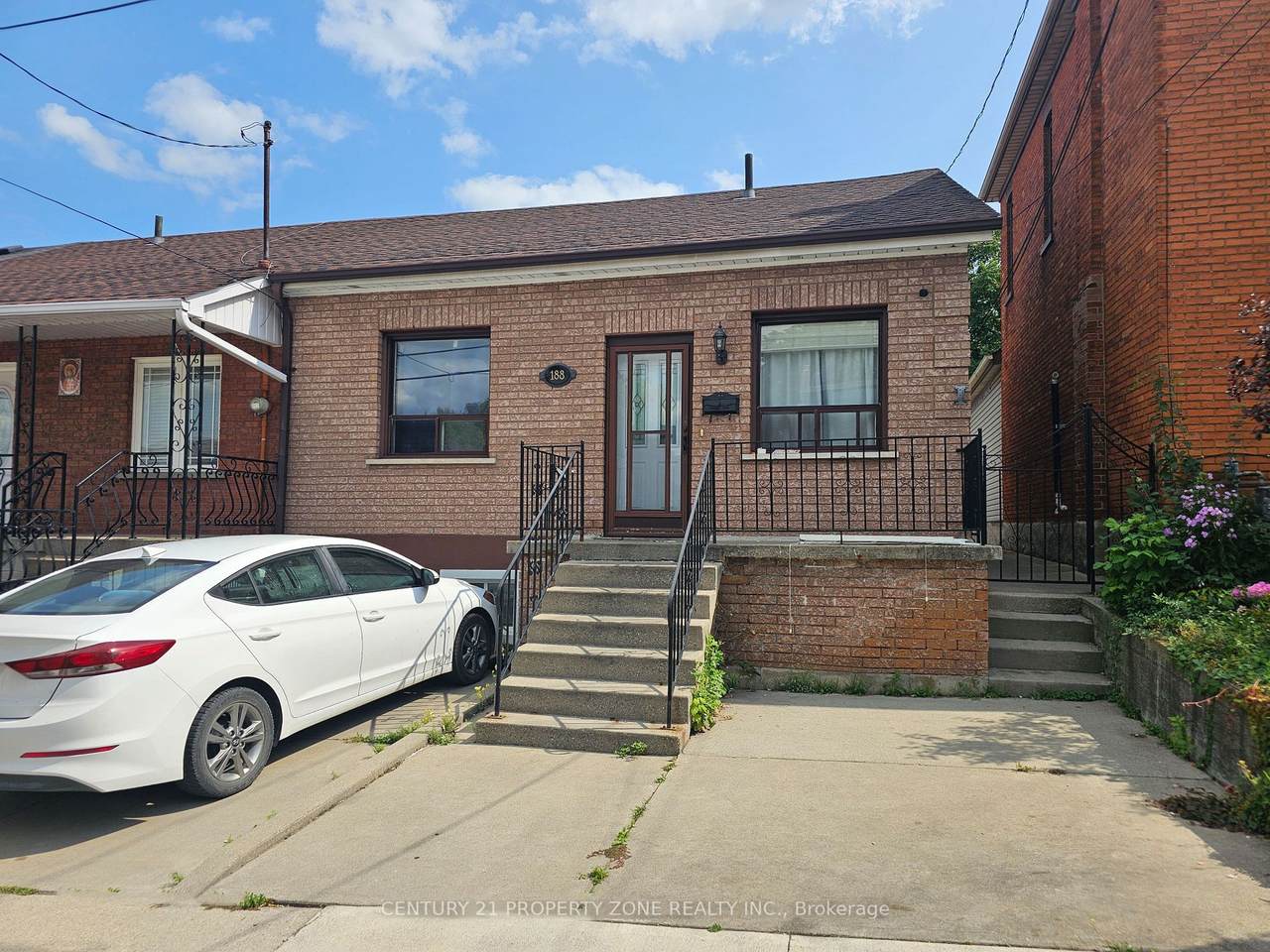 188 Hess Street - Photo 1