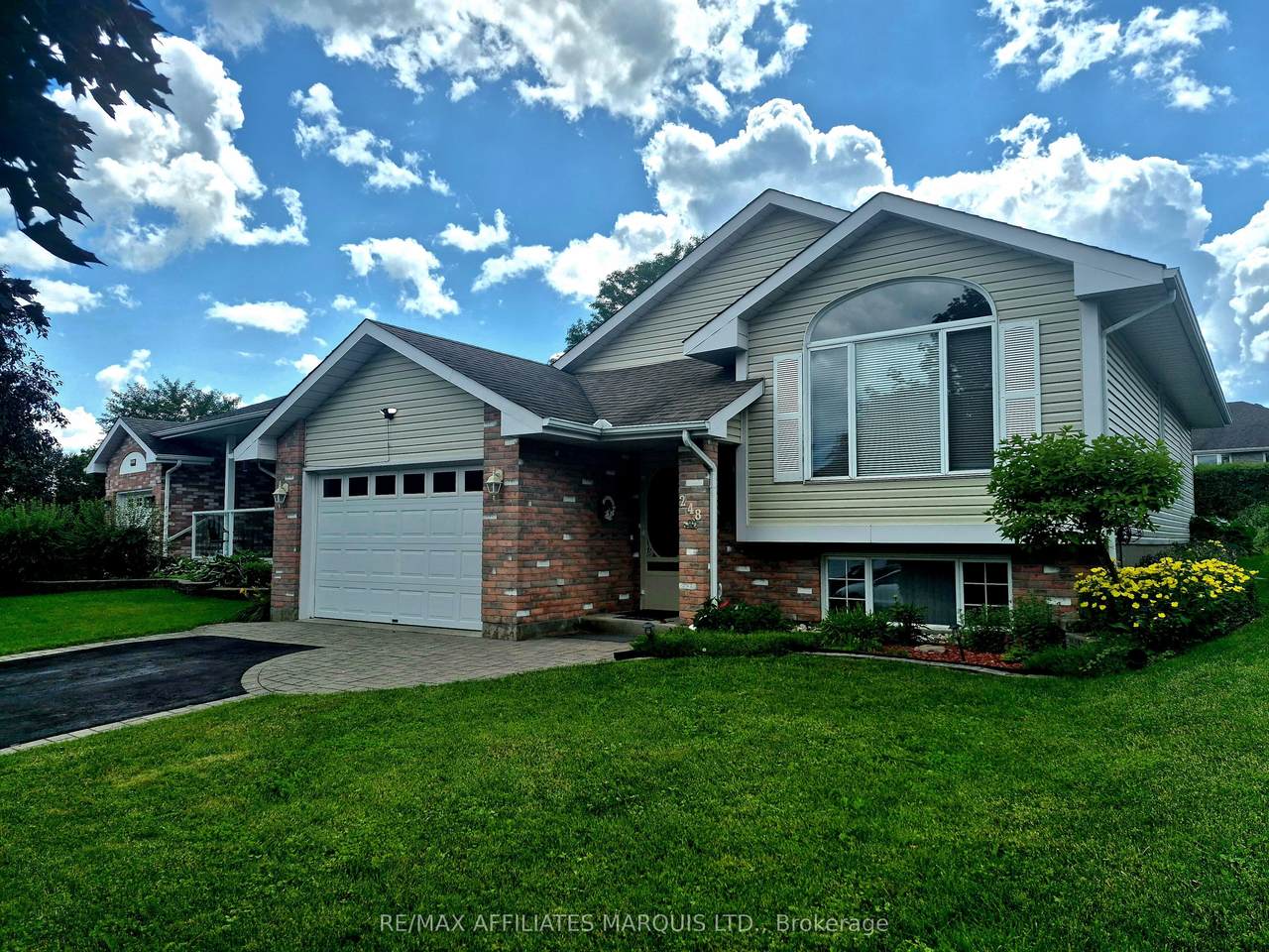 248 Northwoods Crescent - Photo 1