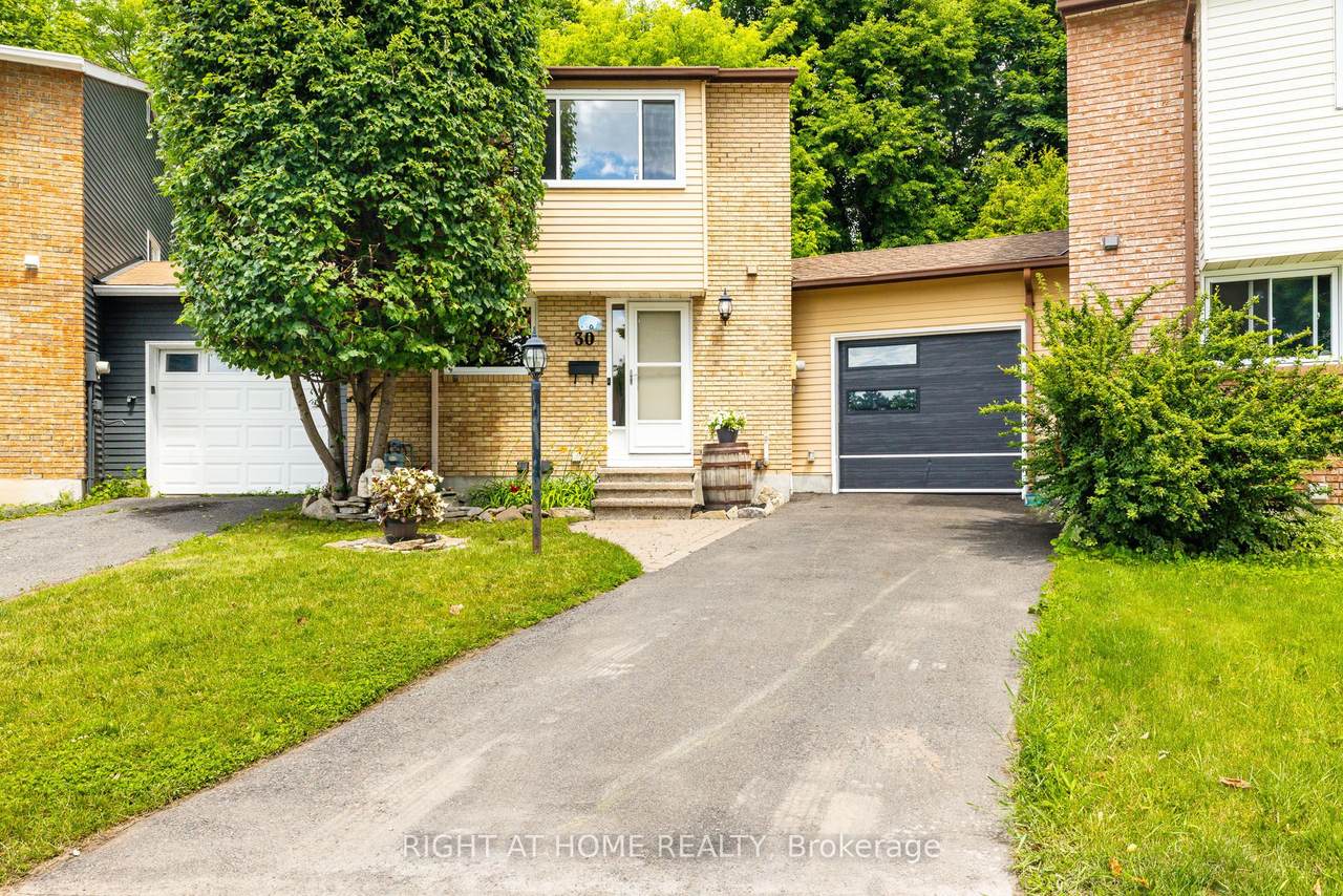 30 Berkshire Way - Photo 1