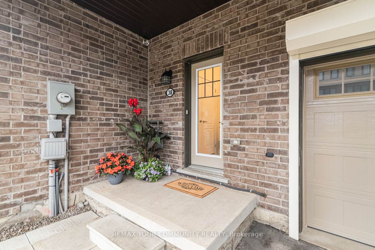 https://bt-photos.global.ssl.fastly.net/toronto/1280_boomver_1_X13495570-1.jpg