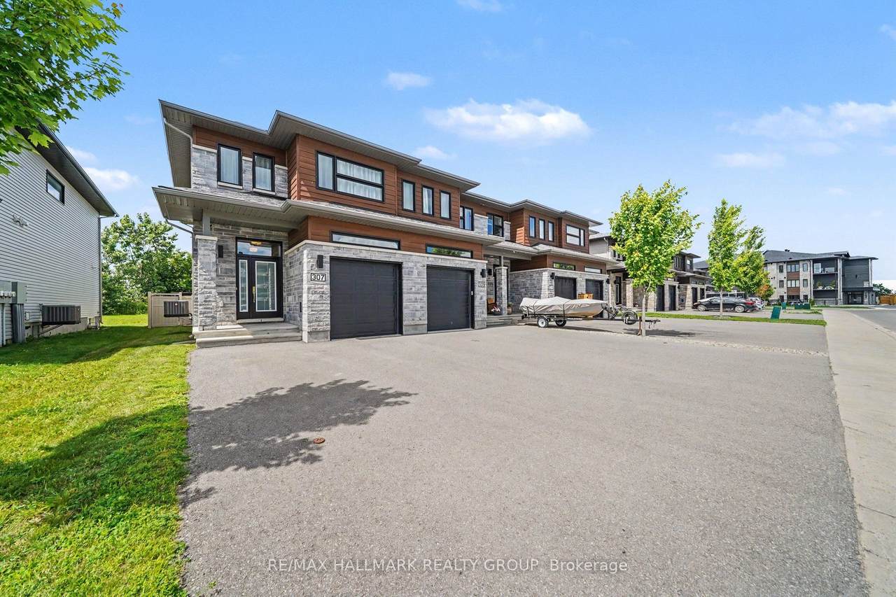 https://bt-photos.global.ssl.fastly.net/toronto/1280_boomver_1_X13495670-1.jpg
