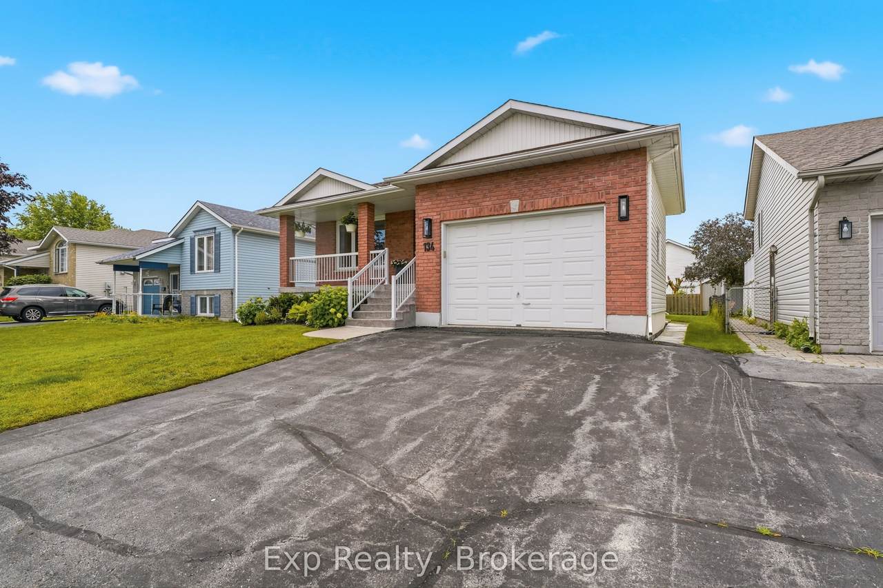 https://bt-photos.global.ssl.fastly.net/toronto/1280_boomver_1_X13500752-1.jpg
