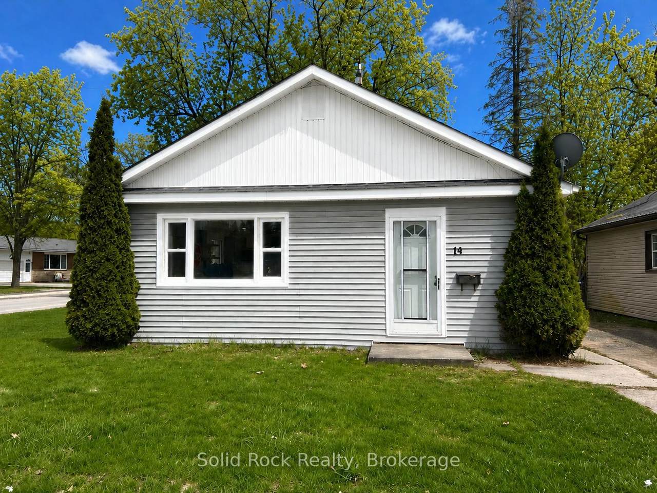 14 Linn Street - Photo 1