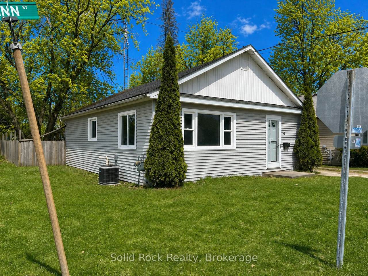 https://bt-photos.global.ssl.fastly.net/toronto/1280_boomver_1_X13501892-1.jpg