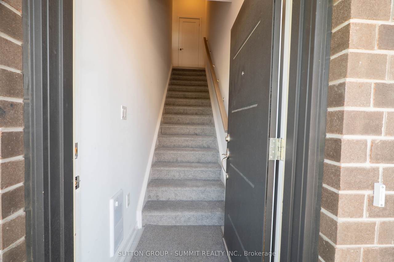 https://bt-photos.global.ssl.fastly.net/toronto/1280_boomver_1_X13559392-1.jpg